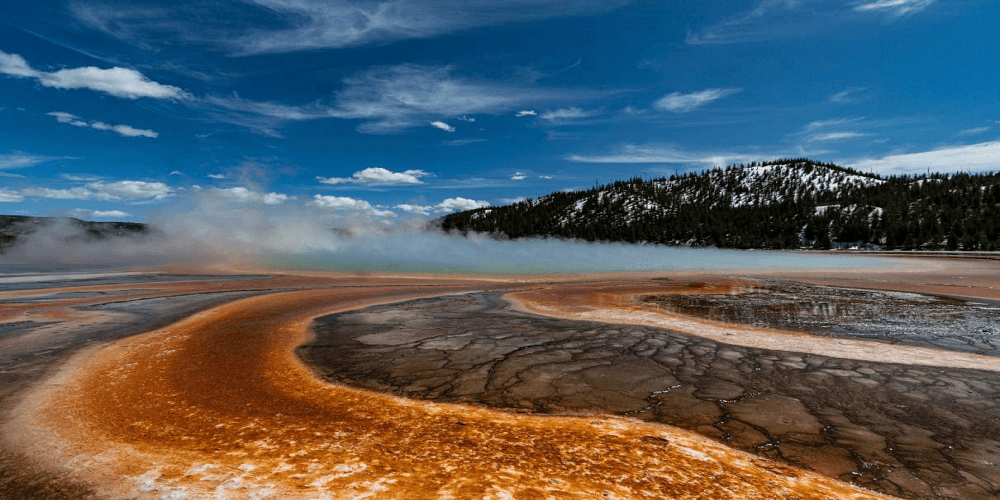 hydrothermal explosion