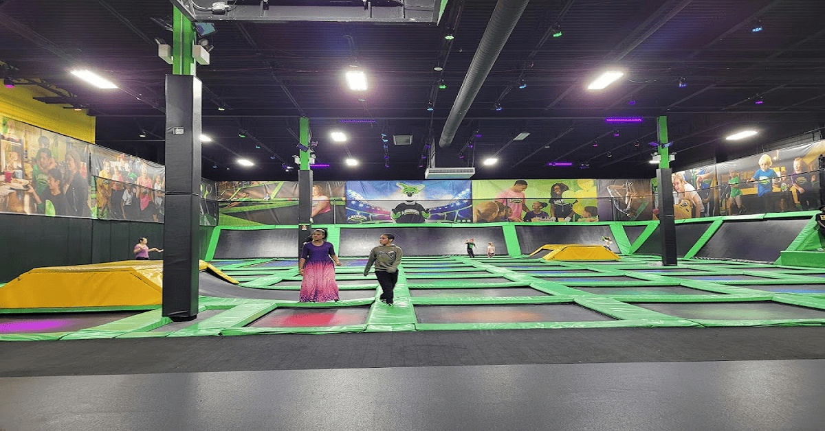 launch family entertainment queens​